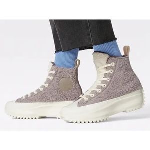 Chuck Taylor® All Star® Shearling Run Star Hike Platform Sneaker Unisex